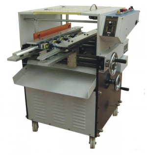 SC-113全自动PC板切脚机