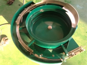 方形电容振动盘